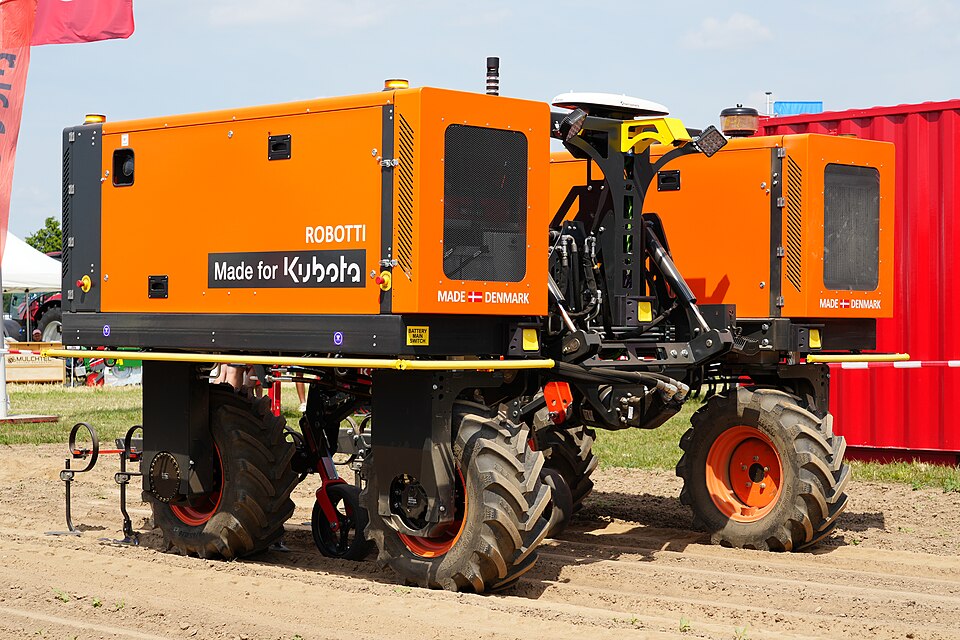 An Agrointelli Robotti displayed outdoors at the 2025 Oeko-Feldtage.